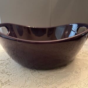 Rachael Ray Purple Cucinaware Serving Bowl. Plum